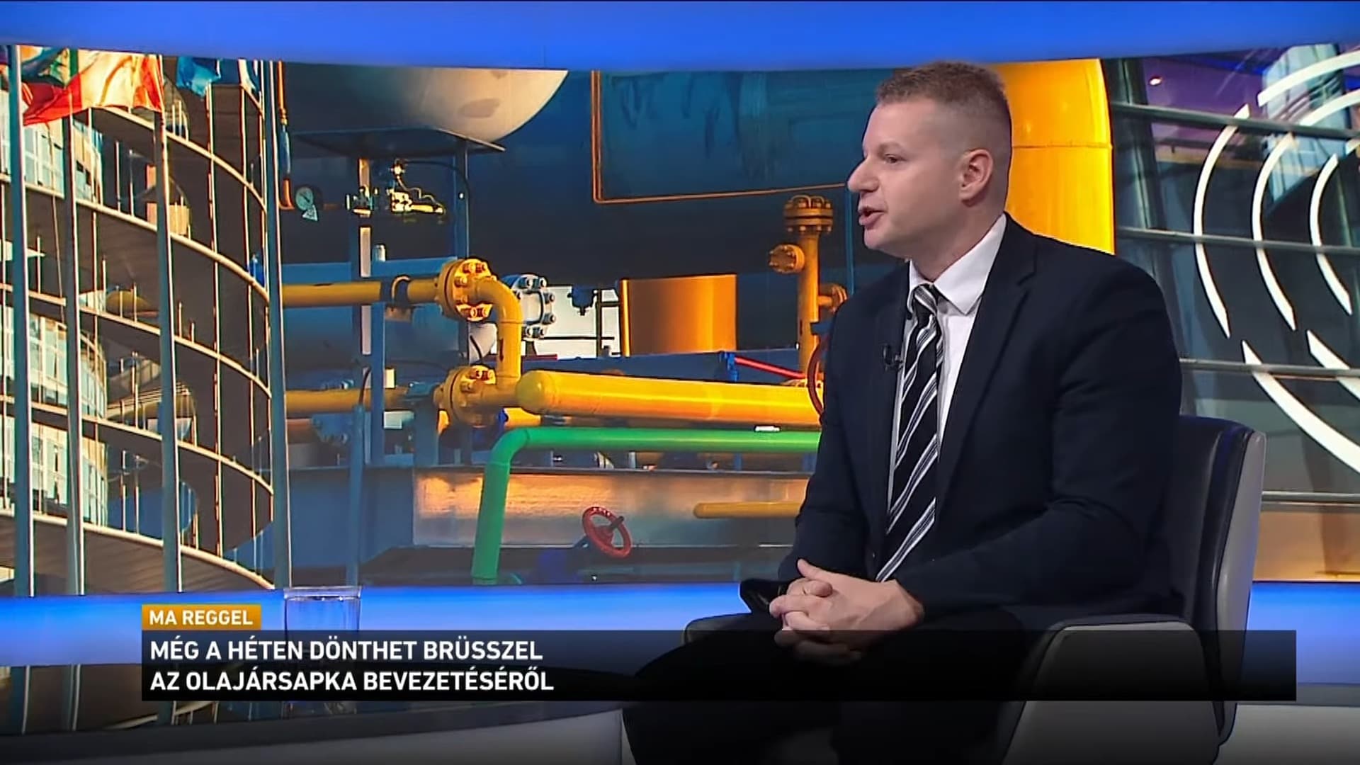 MINDEN MOST ÉLESEDIK, AMITŐL TARTOTTUNK Olaj- és gáz, mint kétszintes dráma