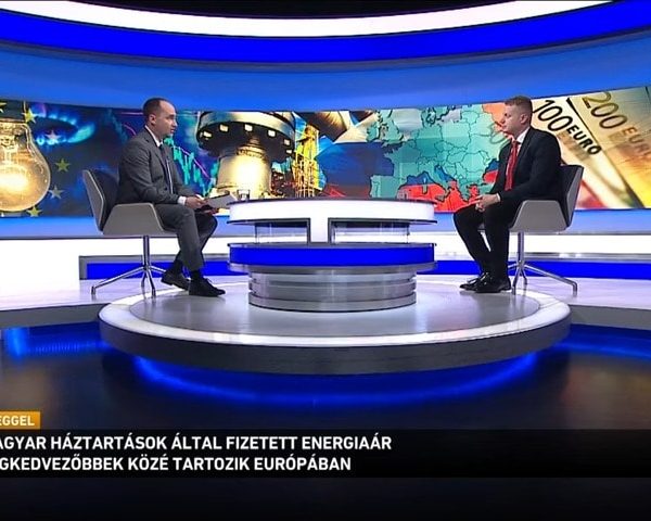 Energiaválság, energiahiány és szankciós infláció alakult ki Európában Brüsszel elhibázott háborús politikája miatt. Tavaly decemberben már a kilencedik szankciós csomagot fogadták el, de Oroszországot nem sikerült meggyengíteni. Kutatások szerint az európai emberek többsége úgy gondolja: a szankciók jobban fájnak Európának, mint Oroszországnak.