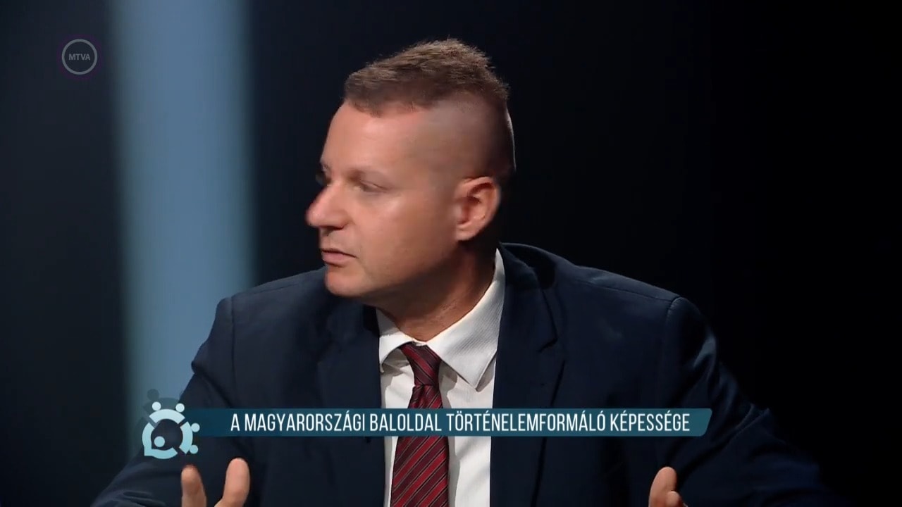 Vendégeim ma este: Békés Márton történész, a Kommentár főszerkesztője, Simon János politológus, a Nemzeti Közszolgálati Egyetem kutatóprofesszora, Nagy Ervin filozófus, a XXI. Század Intézet elemzője és Tóth Máté jogász