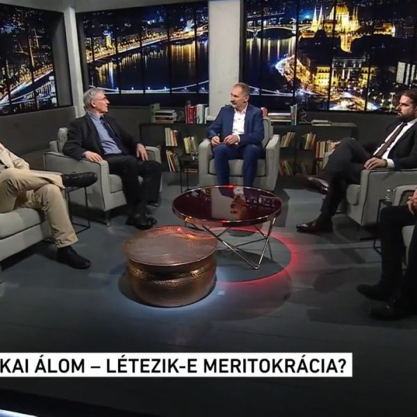 Az M5 a közmédia kulturális csatornája. Az M5 az a hely, ahol a kultúra otthon van. Legyen szó irodalomról, zenéről, film- és színházművészetről, képzőművészetről, történelemről vagy épp a kultúrát érintő közéleti kérdésekről. Főbb műsoraink: Librettó, Ez itt a kérdés, Kommentár Klub, Multiverzum, Kunszt, M5 história, Kontúr, Agenda