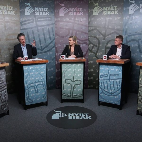 Vendégek: Fiala János (riporter), Schiffer András (ügyvéd), Kónyi-Kiss Botond (a Hatvannégy Vármegye Ifjúsági Mozgalom alelnöke) Tóth Máté (ügyvéd, energiajogász) Szerkesztő-műsorvezető: Gulyás Anita 00:00:00 Magyar Péter pártja 00:42:09 Digitális állampolgárság