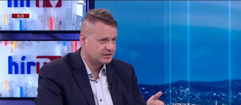 Mégis elmegy a nyugat a falig, abban a hiszemben, azzal a vélelemmel, hogy az oroszok ezt úgysem teszik meg. (...) Kiszámítható az orosz magatartás. (...) Csak Oroszországon múlik, hogy mi lesz a válaszreakció. (...)