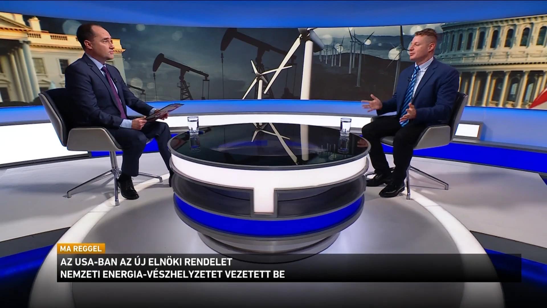 Emellett Trump elrendelte az amerikai energia új korszakát, melynek részeként ösztönzi a szövetségi területeken az energiakitermelést, a szövetségi területeken a fúrások engedélyezését, illetve az olajcégek számára az amerikai partok mentén a kutatást olaj- és földgázlelőhelyek után.